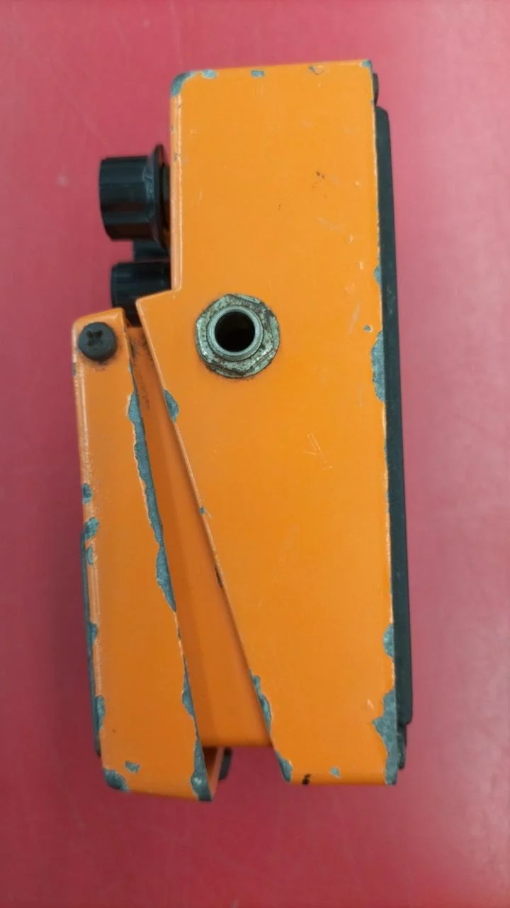 BOSS Distortion DS-1