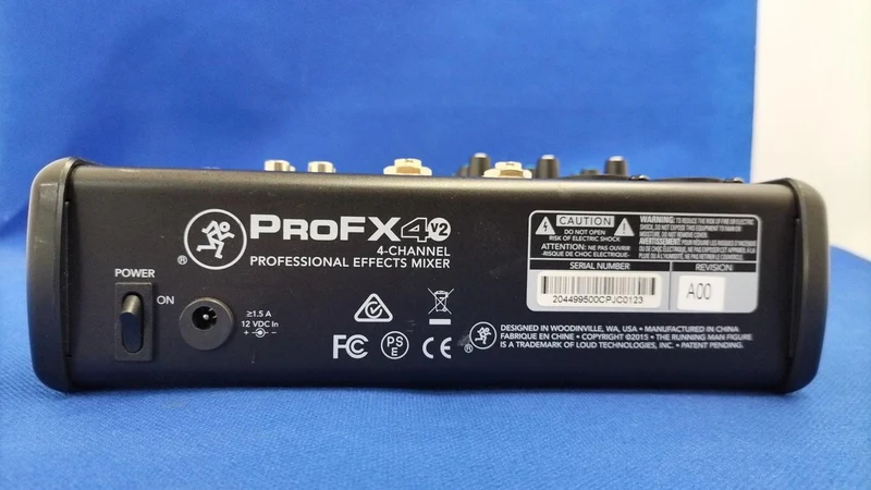 MACKIE Analogmixer PROFX4V2
