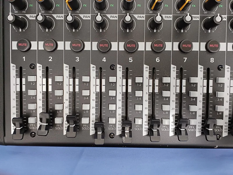 MACKIE Analogmixer PRO FX16 V3