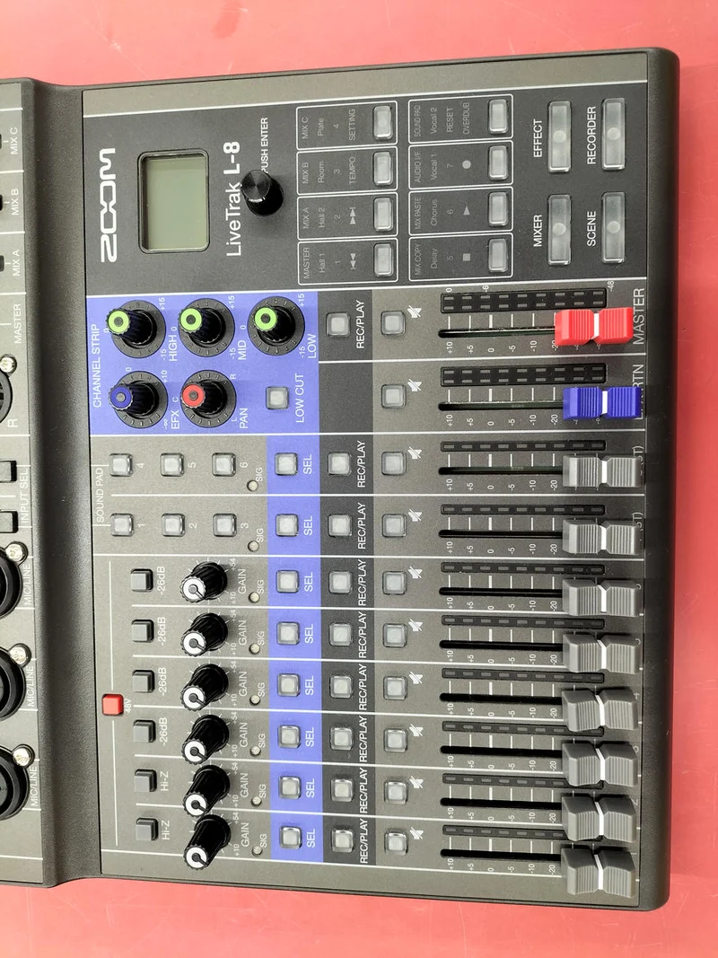 ZOOM Digitalmixer LIVE TRAK L-8