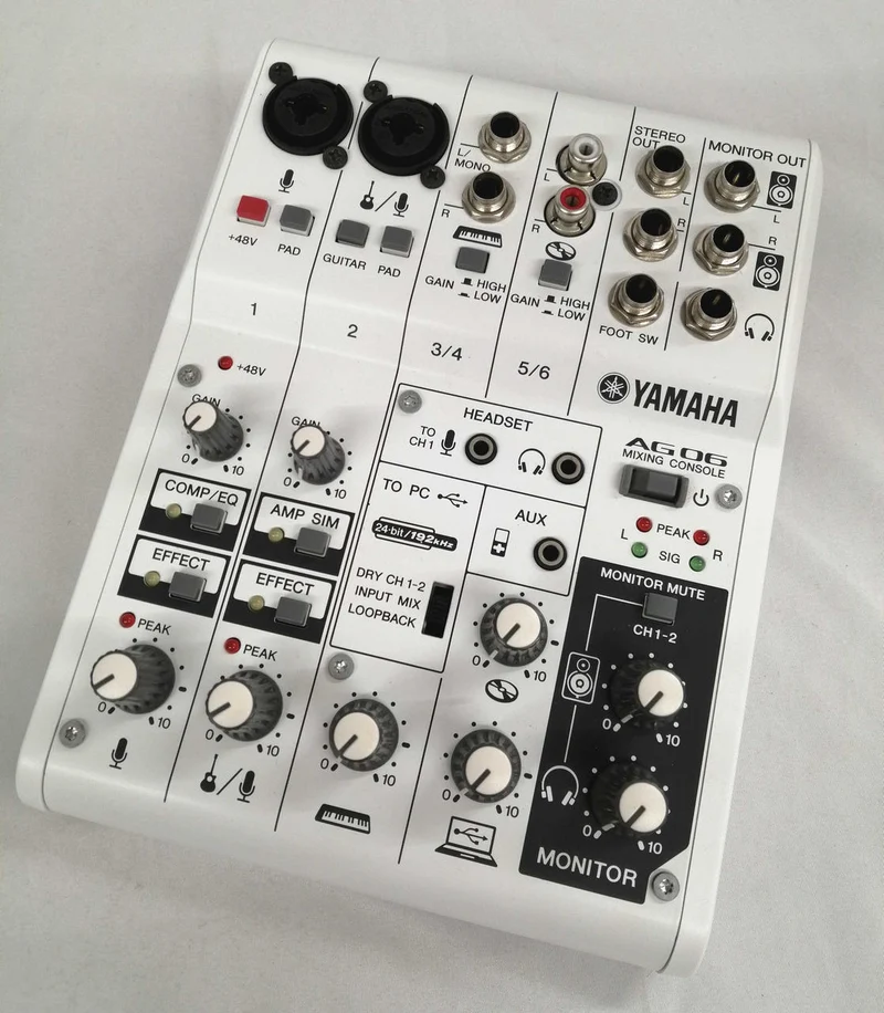 [SCHROTT] YAMAHA [Schrott] Webcasting-Mixer AG06