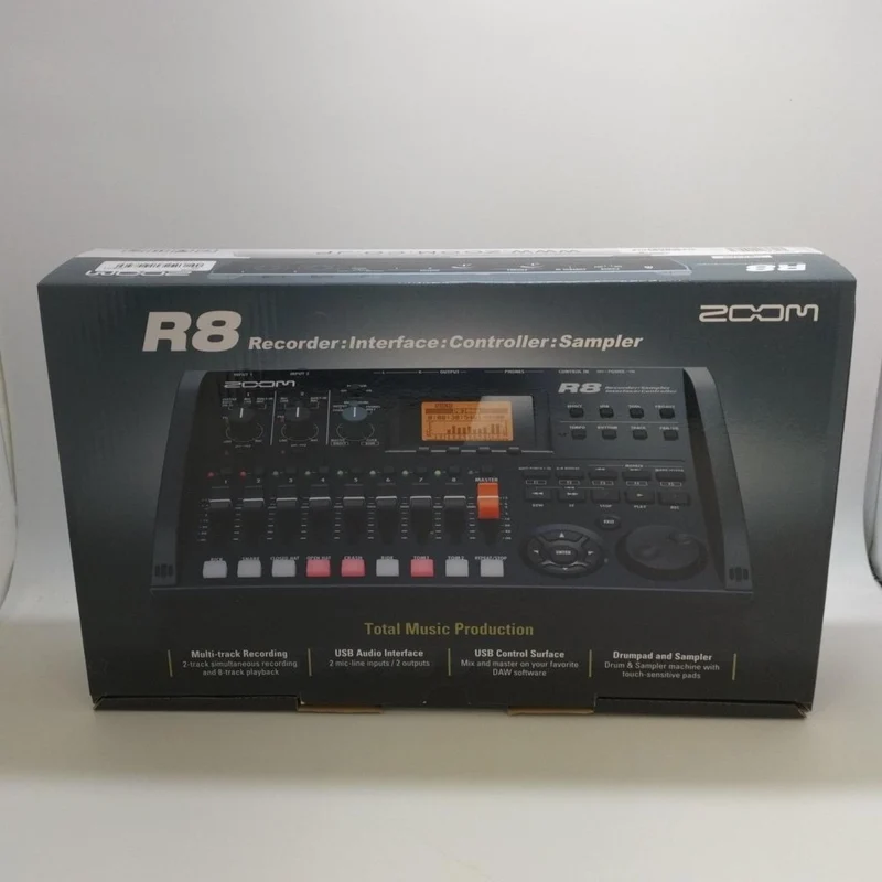 ZOOM MTR R8