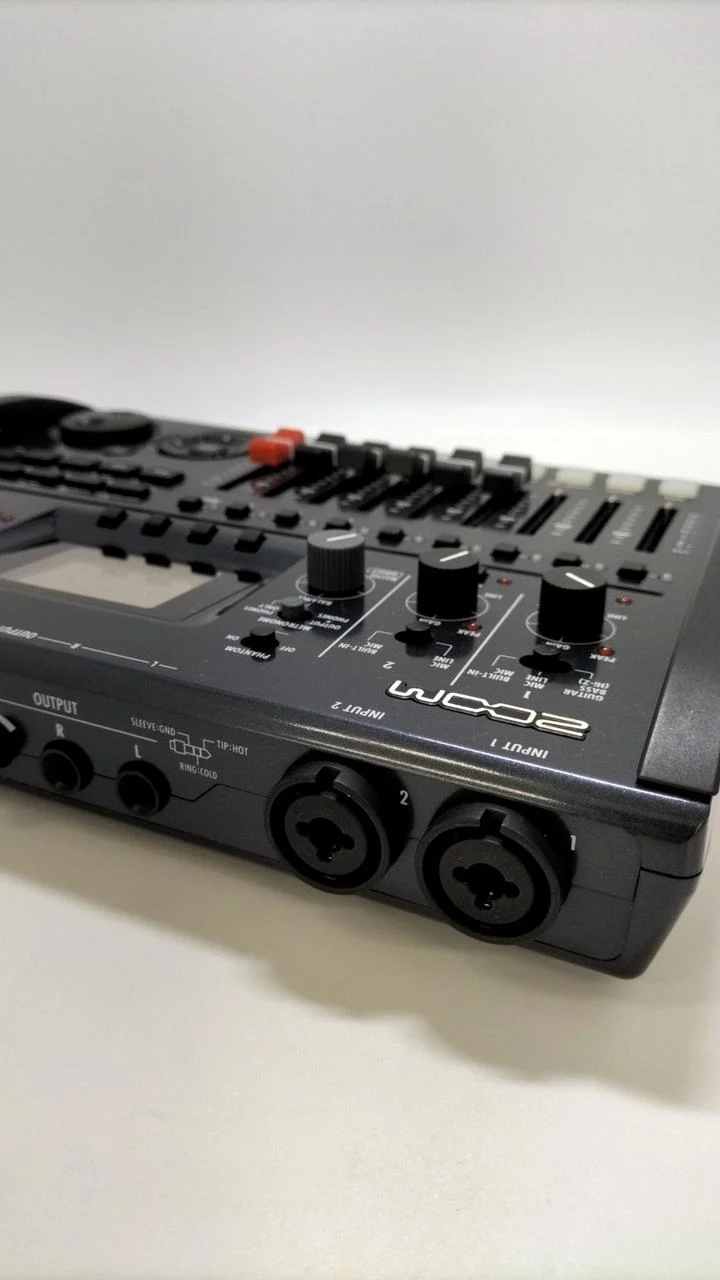ZOOM MTR R8