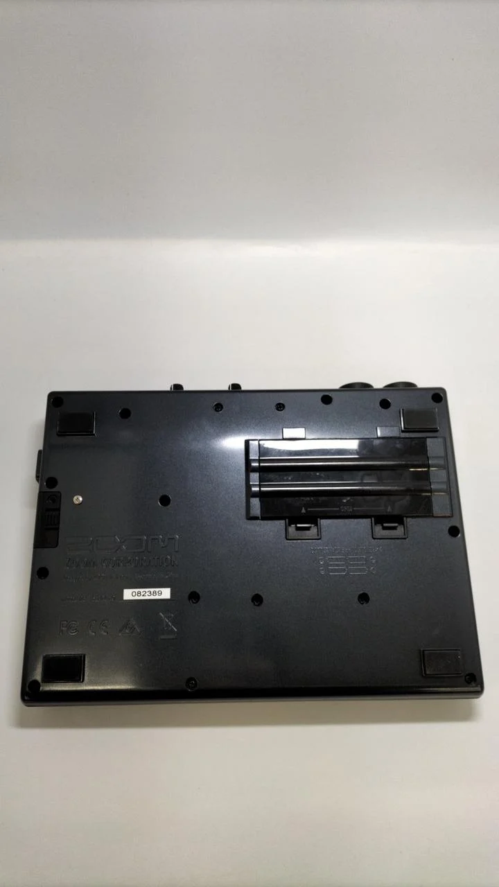ZOOM MTR R8