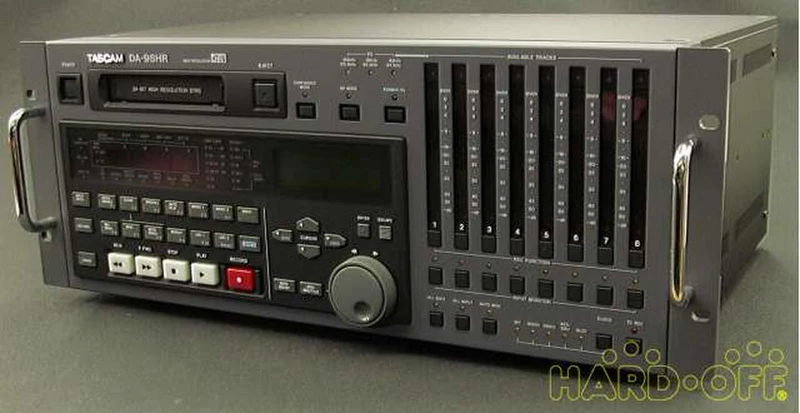 TASCAM Analog MTR DA-98HR