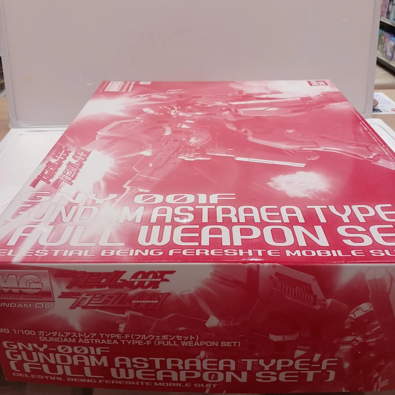 BANDAI Mobile Suit Gundam 00I MG Gundam Astrea TYPE_F (Komplettes Waffenset)