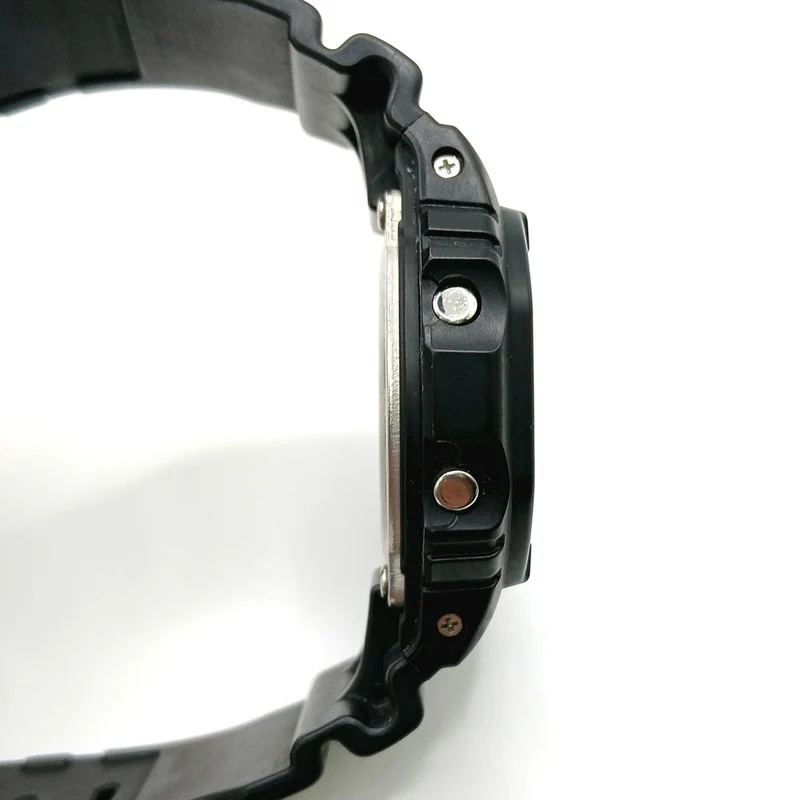 CASIO G-SHOCK Disney Modell DW-5600VT
