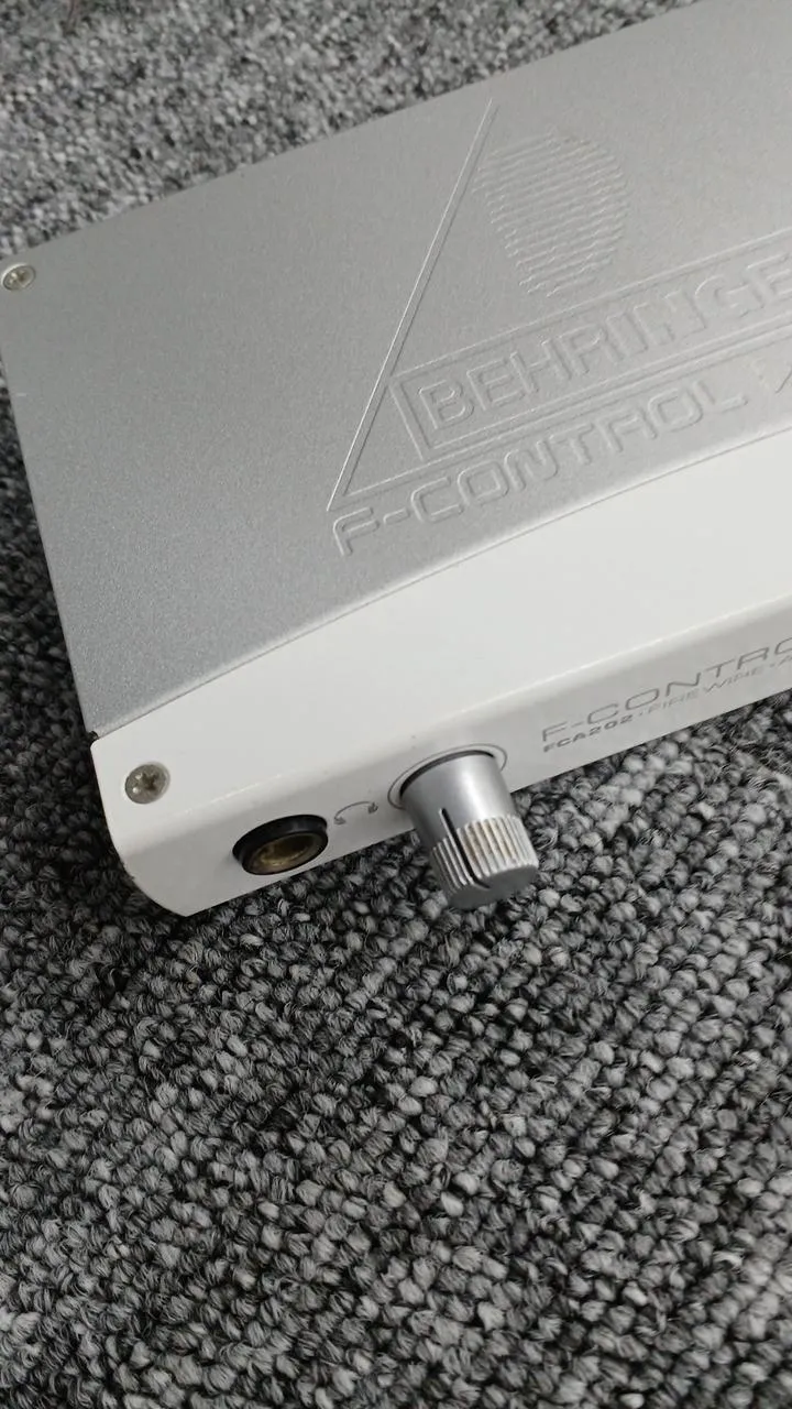 BEHRINGER Audio-Interface: FCA202