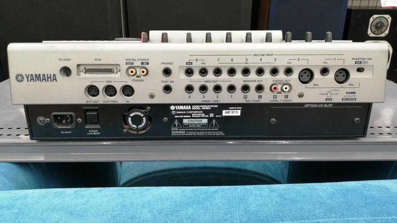 [SCHROTT] YAMAHA MTR AW2816