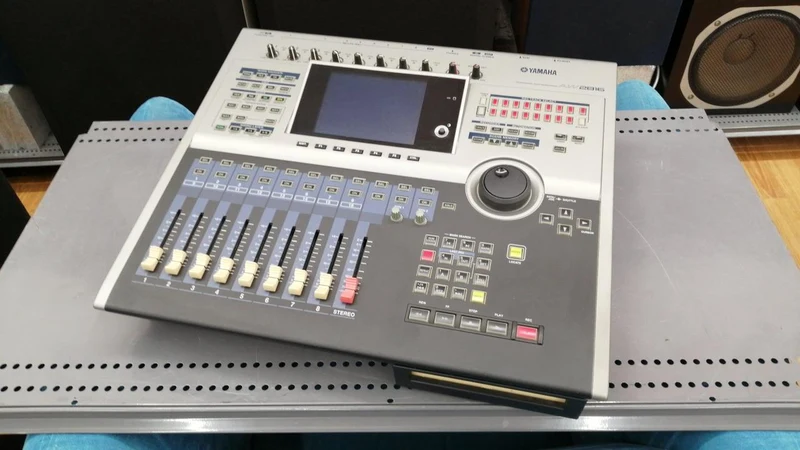 [SCHROTT] YAMAHA MTR AW2816