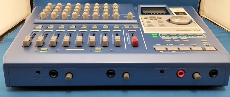 TASCAM MTR DP-01