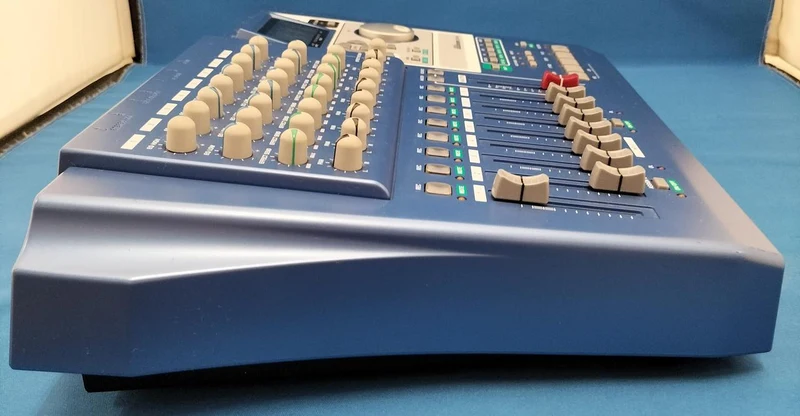 TASCAM MTR DP-01