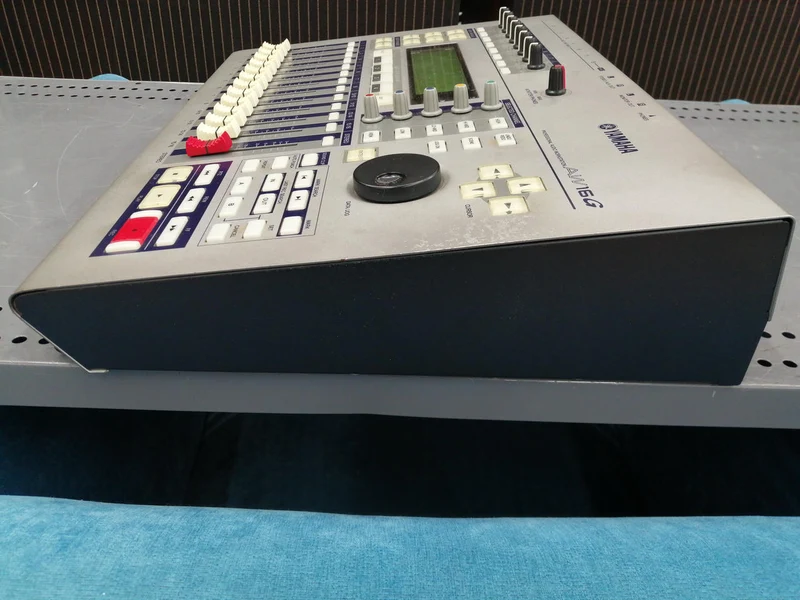 YAMAHA MTR AW16G