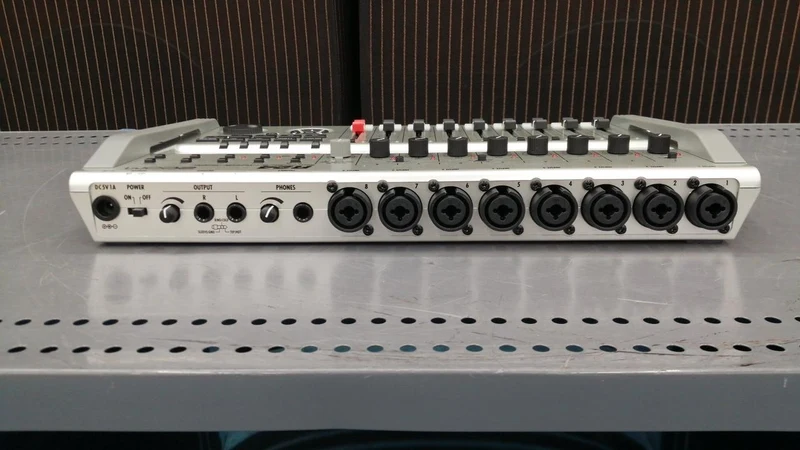 ZOOM Mehrspurrekorder R24