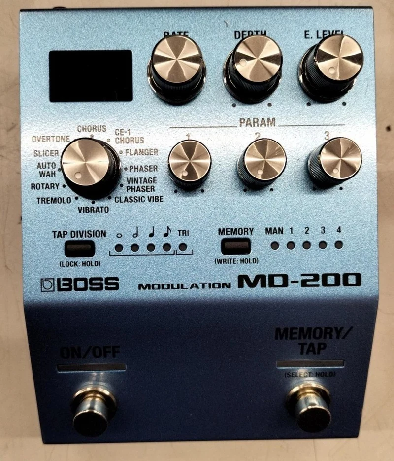 BOSS Effektpedal MD-200