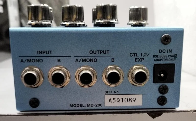 BOSS Effektpedal MD-200