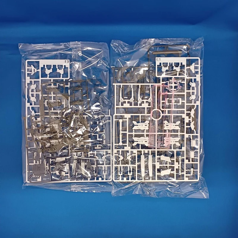 BANDAI RG1/144 Gundam Base Limited Edition (unmontiert)