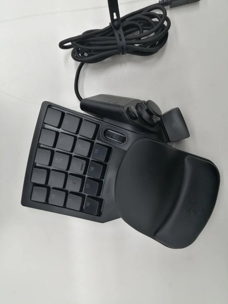 RAZER Gaming-Tastatur TARTARUS V2