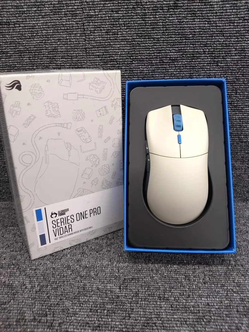 GLORIOUS Gaming-Maus GLO-MS-P1W-VI-FORGE