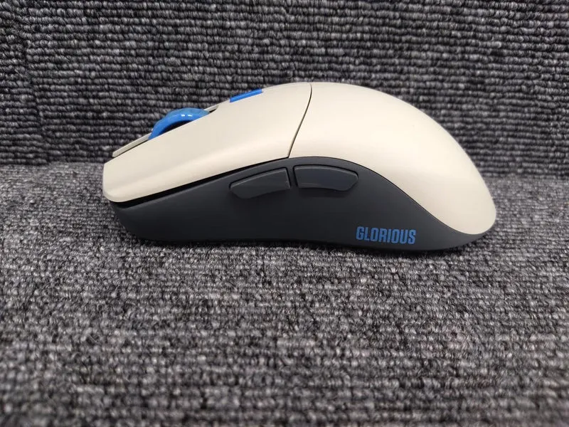 GLORIOUS Gaming-Maus GLO-MS-P1W-VI-FORGE