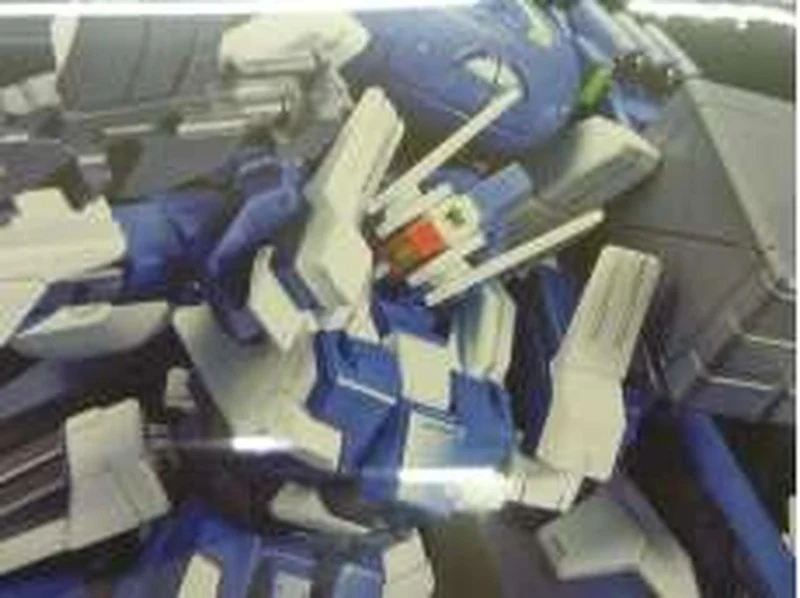 Exklusiv im BANDAI Pro Shop erhältlich: HGBF Ez-SR-MAXIMA