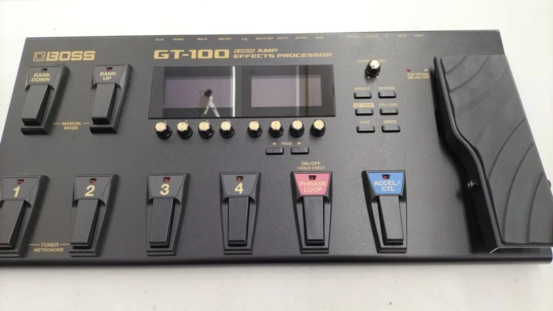 BOSS Multi-Effektgerät GT-100