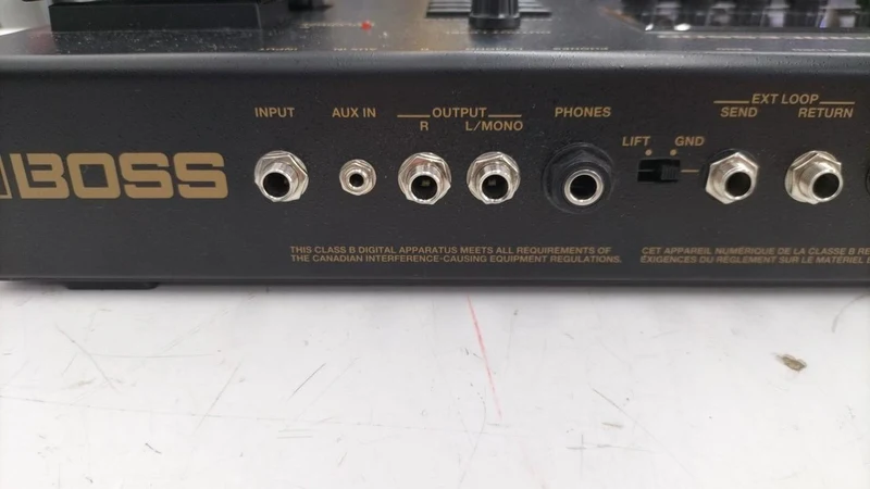 BOSS Multi-Effektgerät GT-100