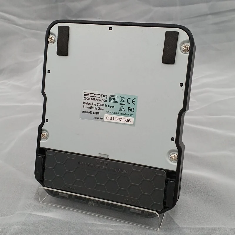 ZOOM Multi-Effekte G1 FOUR