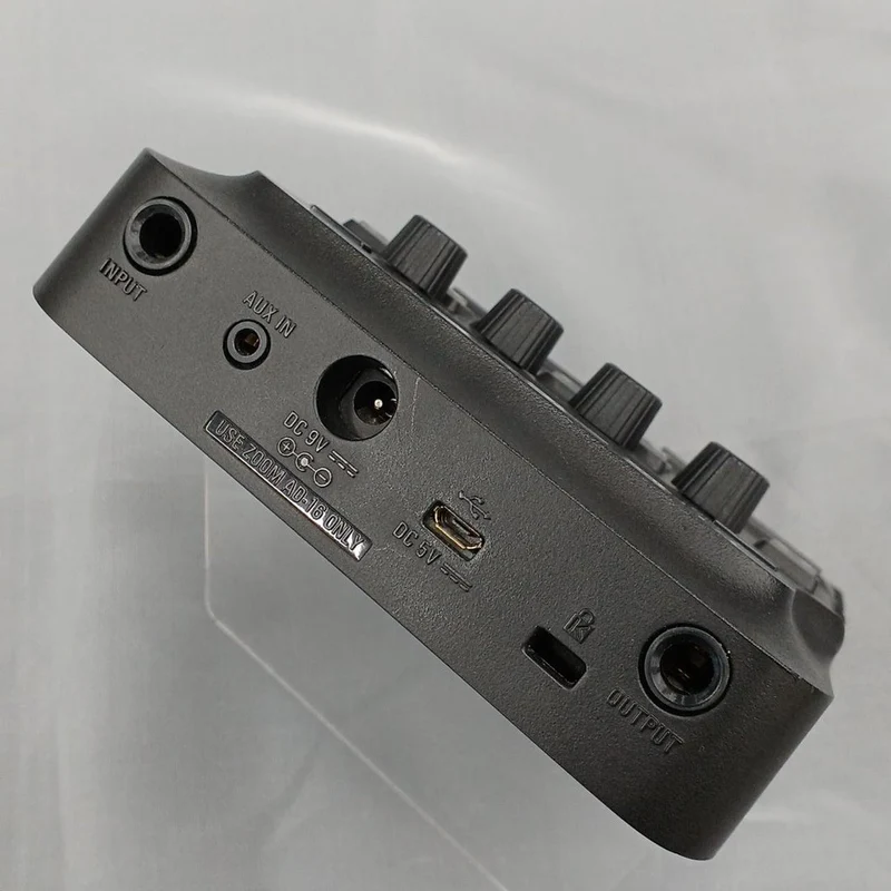 ZOOM Multi-Effekte G1 FOUR