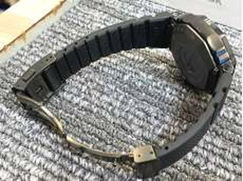 CASIO Quarz-Analog-Armbanduhr MRG-B2100R-2AJR