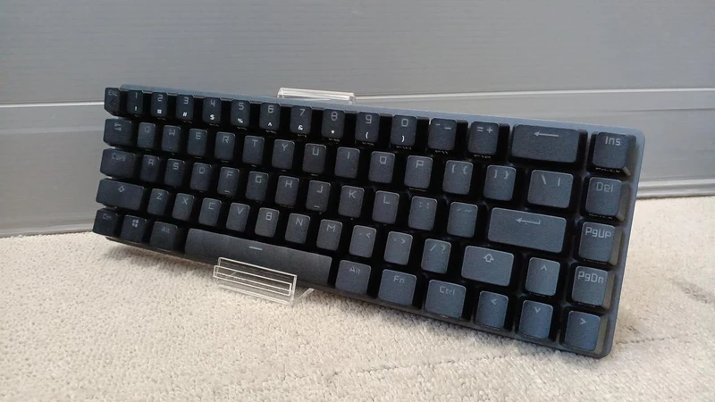 ASUS Gaming-Tastatur ROG FALCHION M601