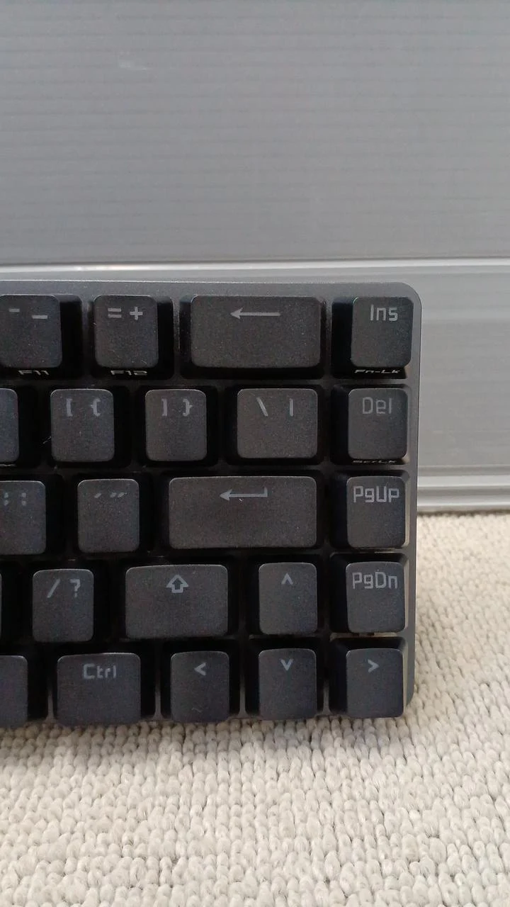 ASUS Gaming-Tastatur ROG FALCHION M601