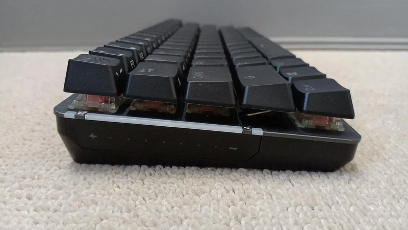 ASUS Gaming-Tastatur ROG FALCHION M601