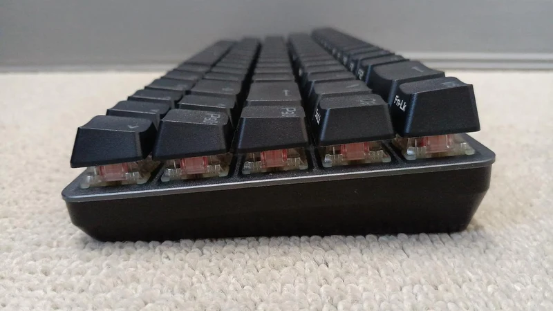 ASUS Gaming-Tastatur ROG FALCHION M601