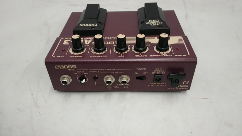 BOSS Elektroakustikprozessor AD-3