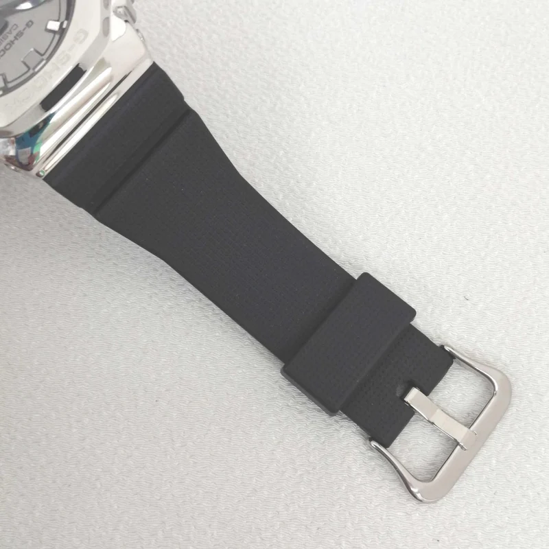 CASIO G-SHOCK GM-2100