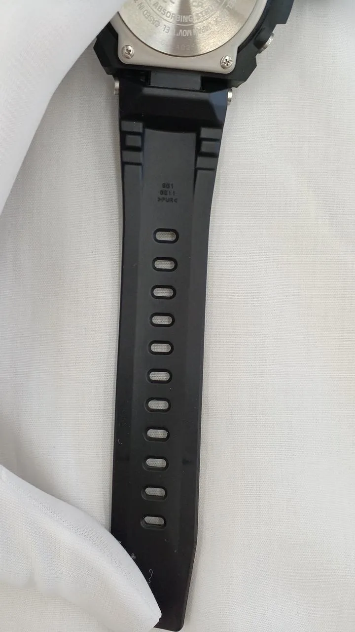 CASIO G-SHOCK GST-W100G