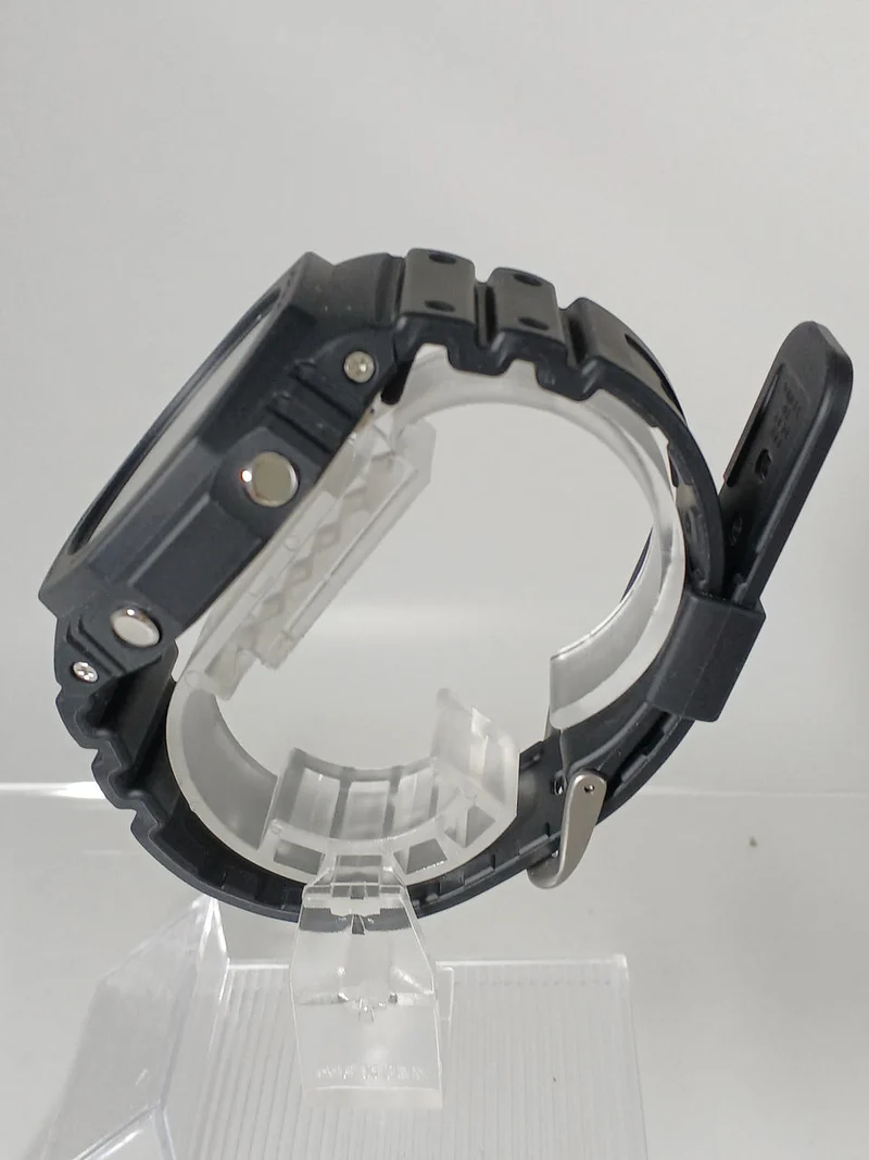 CASIO G-SHOCK GA-2100
