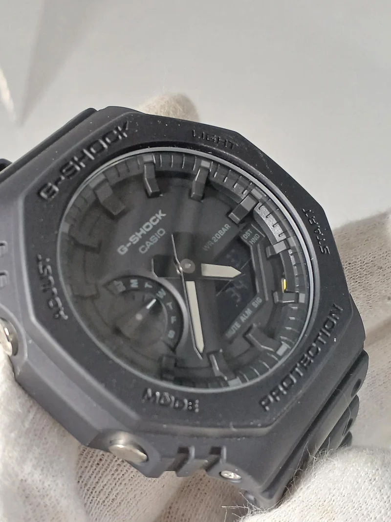 CASIO G-SHOCK GA-2100